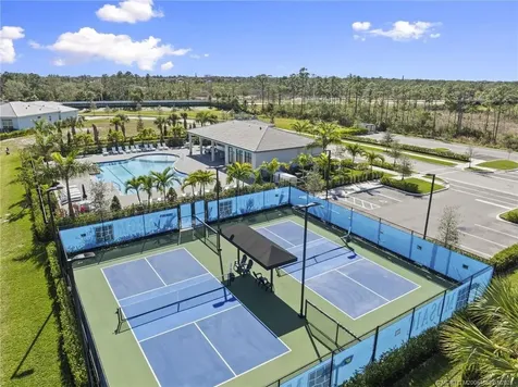 2077 SE Mosaic Boulevard Port St Lucie FL 34984