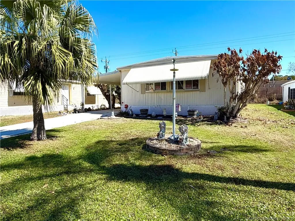 6 Santa Cruz Way Port St Lucie FL 34952