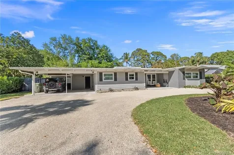 530 SW Manor Drive Stuart FL 34994