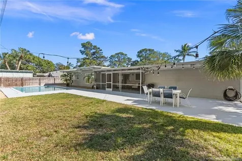 530 SW Manor Drive Stuart FL 34994