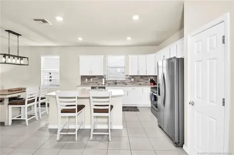 479 SE Vallarta Drive Port St Lucie FL 34984