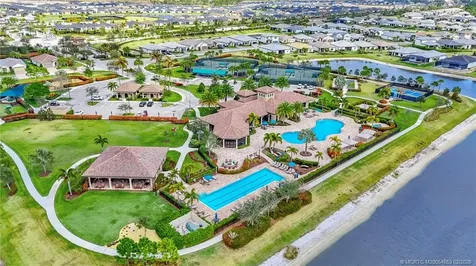 479 SE Vallarta Drive Port St Lucie FL 34984