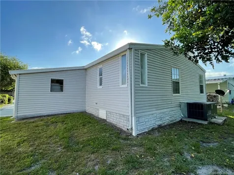 16296 SW Indianwood Circle Indiantown FL 34956