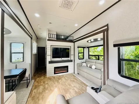 10725 S Ocean Drive Jensen Beach FL 34957