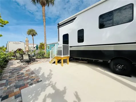 10725 S Ocean Drive Jensen Beach FL 34957