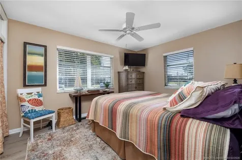 2814 SE Treasure Island Road Port St Lucie FL 34952