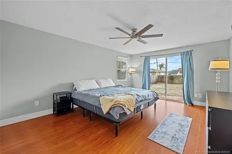 1090 SW Janette Avenue Port St Lucie FL 34953