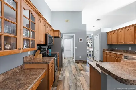 737 SW Dalton Circle Port St Lucie FL 34953