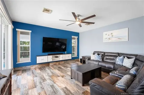 737 SW Dalton Circle Port St Lucie FL 34953