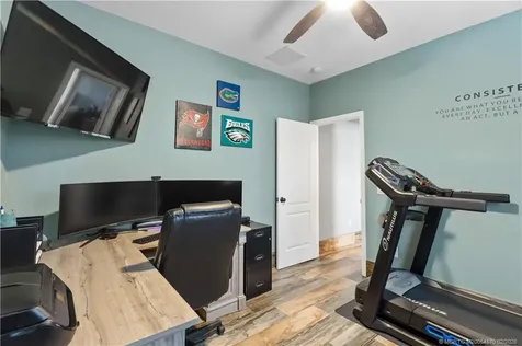 737 SW Dalton Circle Port St Lucie FL 34953