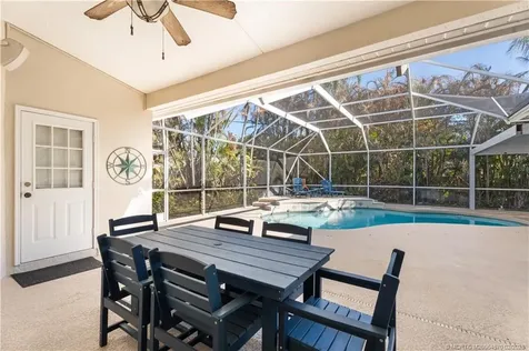 737 SW Dalton Circle Port St Lucie FL 34953