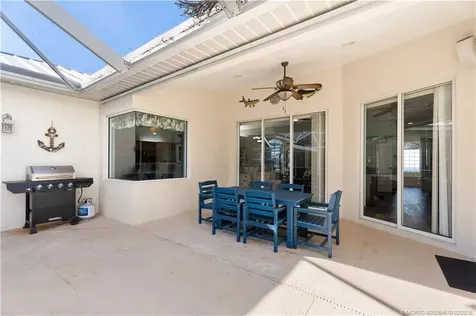 737 SW Dalton Circle Port St Lucie FL 34953