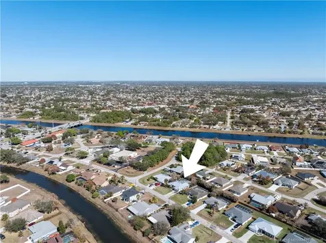 737 SW Dalton Circle Port St Lucie FL 34953