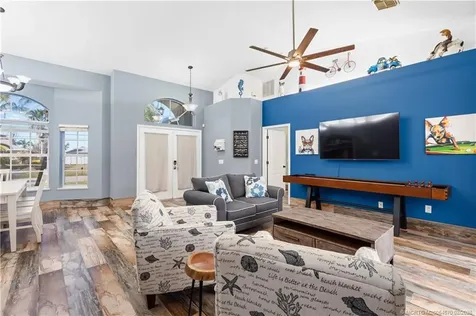 737 SW Dalton Circle Port St Lucie FL 34953