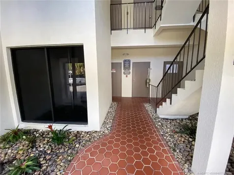 528 SE Osceola Street Stuart FL 34994