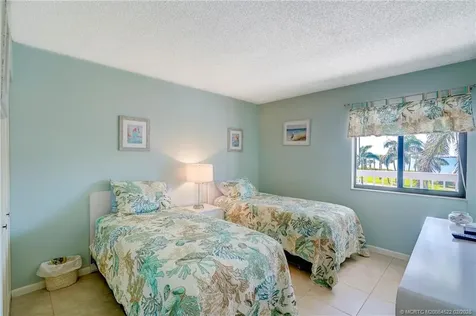 40 NE Plantation Road Stuart FL 34996