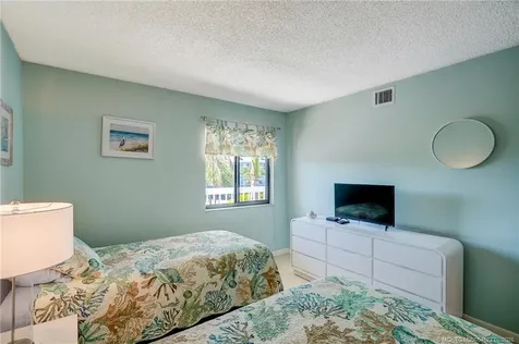 40 NE Plantation Road Stuart FL 34996