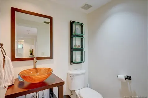 184 NE Edgewater Drive Stuart FL 34996