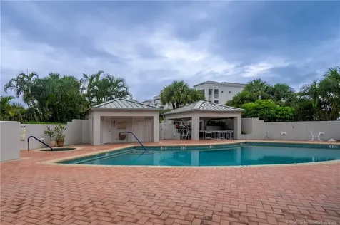 184 NE Edgewater Drive Stuart FL 34996