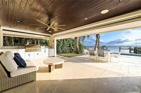 4230 NE Joes Point Road Stuart FL 34996