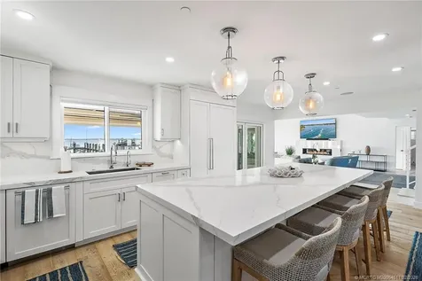 4230 NE Joes Point Road Stuart FL 34996