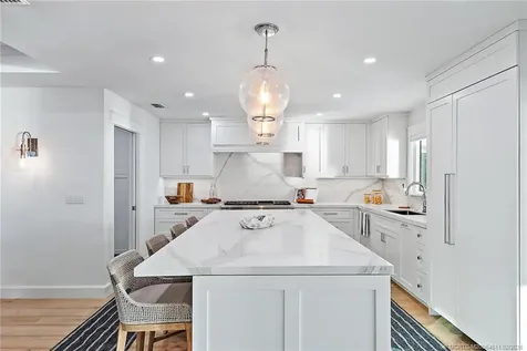 4230 NE Joes Point Road Stuart FL 34996