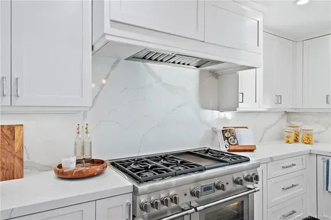 4230 NE Joes Point Road Stuart FL 34996