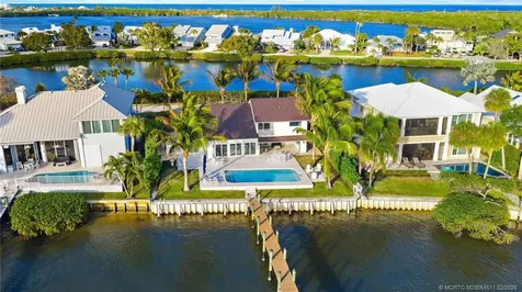 4230 NE Joes Point Road Stuart FL 34996