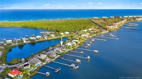 4230 NE Joes Point Road Stuart FL 34996