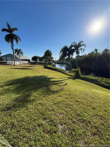 2216 NW 22nd Avenue Stuart FL 34994