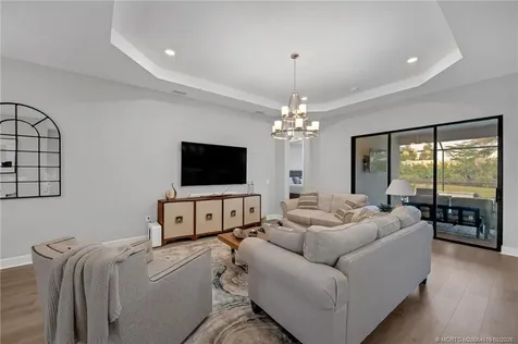 15111 Pescara Street Naples FL 34114