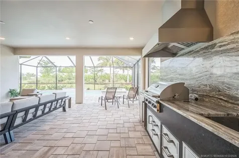 15111 Pescara Street Naples FL 34114