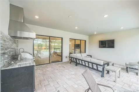 15111 Pescara Street Naples FL 34114