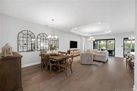 15111 Pescara Street Naples FL 34114