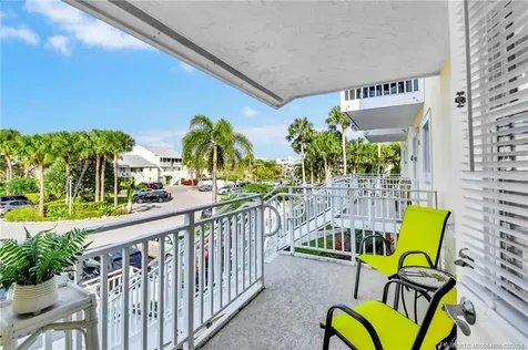 5574 NE Gulfstream Way Stuart FL 34996