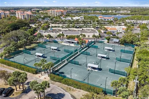 353 S Us Highway 1 Jupiter FL 33477