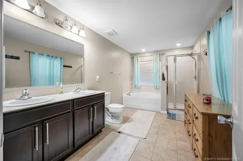 5140 NW Pine Trail Circle Port St Lucie FL 34983