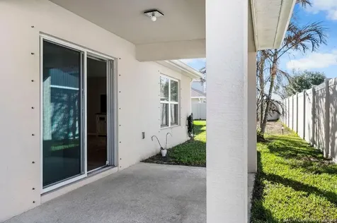 5140 NW Pine Trail Circle Port St Lucie FL 34983