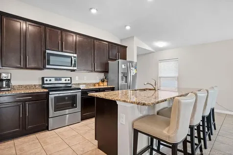 5140 NW Pine Trail Circle Port St Lucie FL 34983