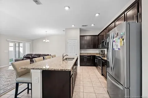 5140 NW Pine Trail Circle Port St Lucie FL 34983