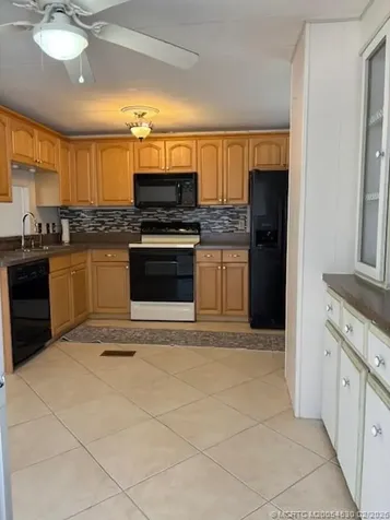 11 Cozumel Lane Port St Lucie FL 34952