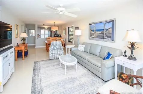 4680 NE Sandpebble Trace Stuart FL 34996