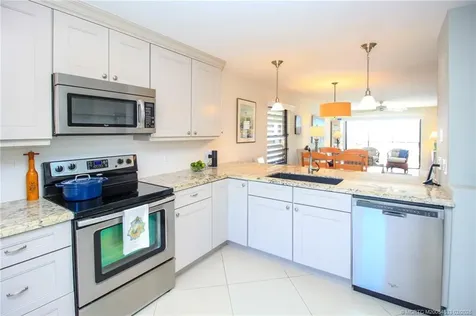 4680 NE Sandpebble Trace Stuart FL 34996