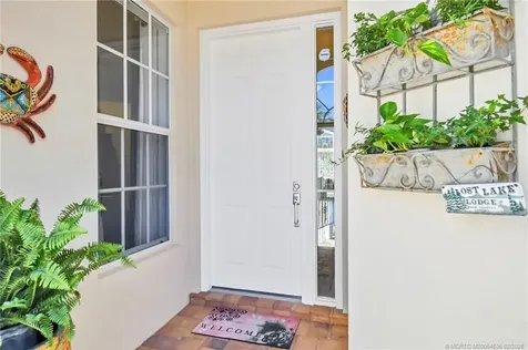 8121 SE Paurotis Lane Hobe Sound FL 33455