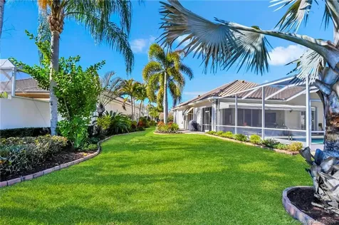 8121 SE Paurotis Lane Hobe Sound FL 33455