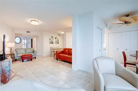 5750 NE Island Cove Way Stuart FL 34996
