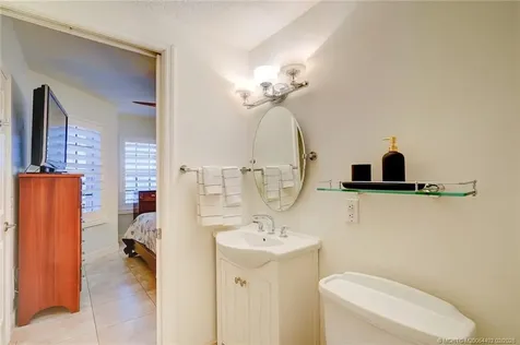5750 NE Island Cove Way Stuart FL 34996