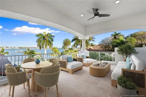 1735 SE Saint Lucie Boulevard Stuart FL 34996