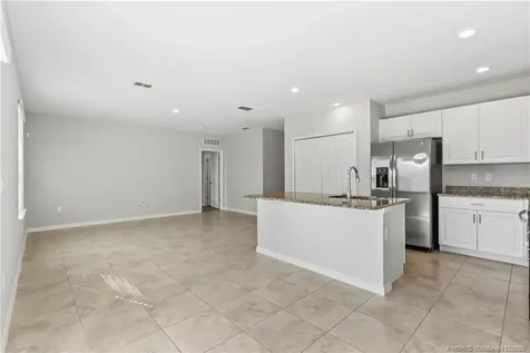 2037 SW Mcallister Lane Port St Lucie FL 34953