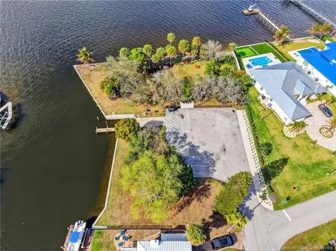 150 SW Beachway Avenue Palm City FL 34990